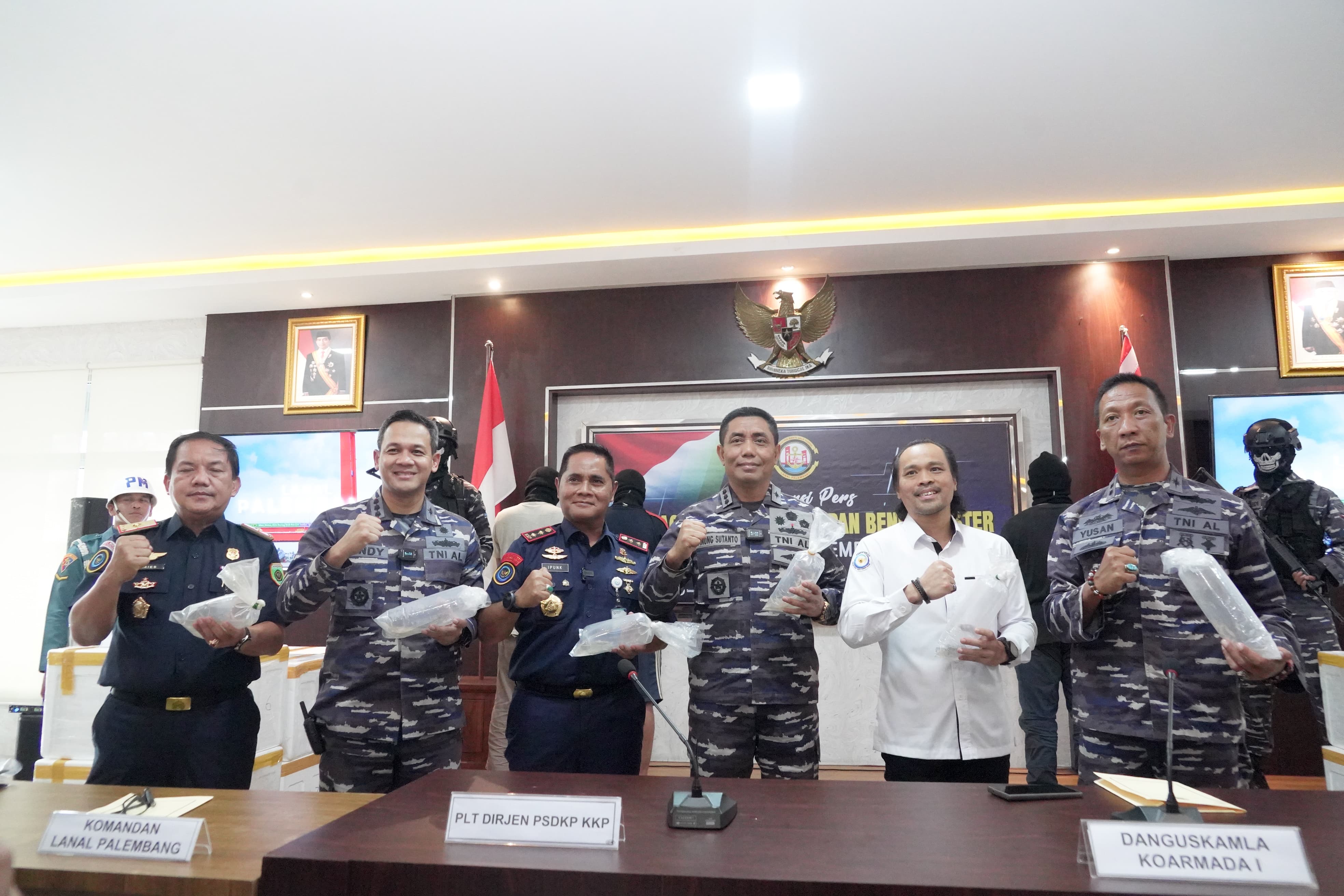 Sinergi dengan TNI AL, KKP Tangani Puluhan Ribu BBL Selundupan